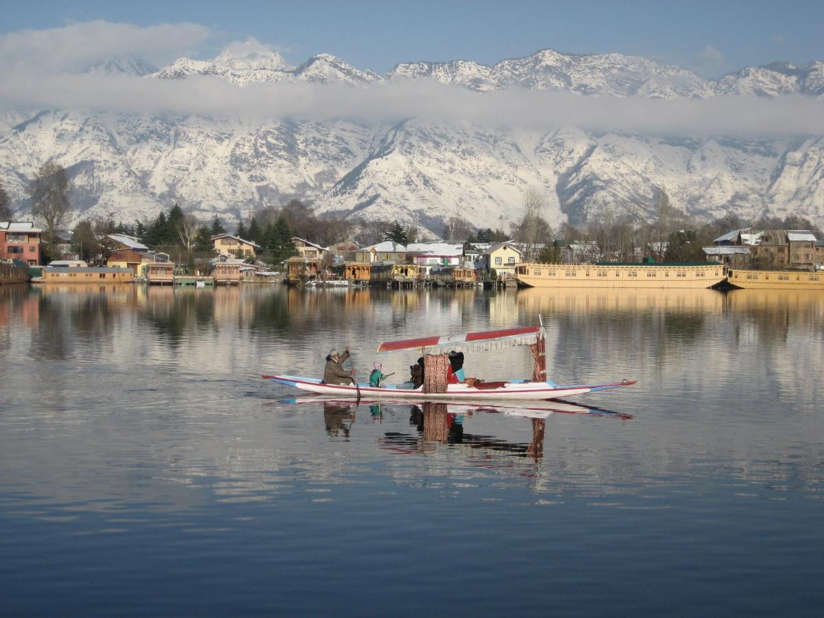 Wangnoo Heritage Houseboats Otel Srīnagar Dış mekan fotoğraf